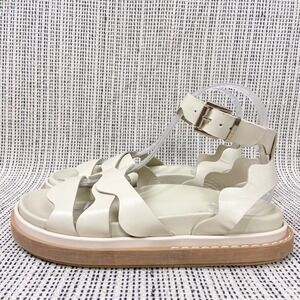 Alohas Sandals Size 38 Ivory Leather Chunky Platform Strappy Minimalist Eurocore